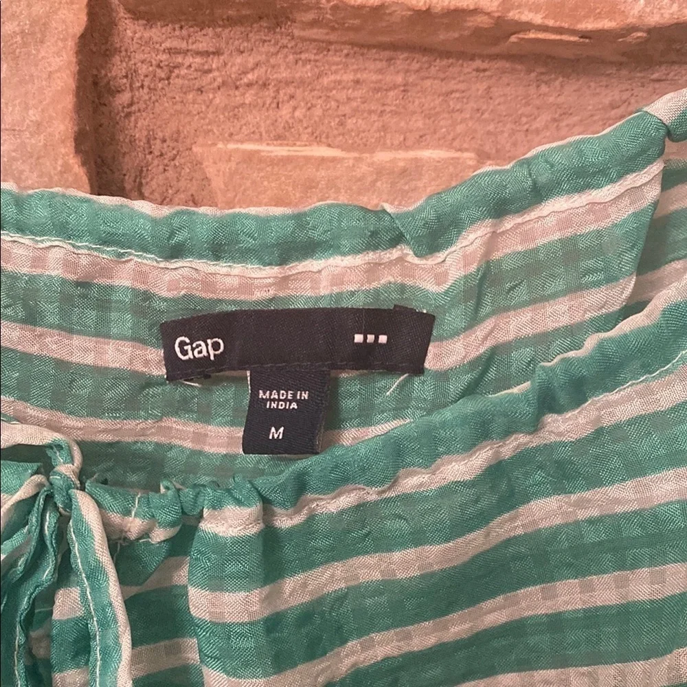 Gap Striped Green Women's Top Size M